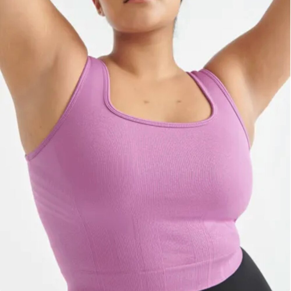 Knix - Good to Go Seamless Crop Tank in Amethyst (lilac)